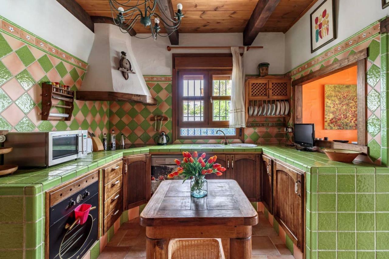 Encantadora Casa Con Piscina Privada Y Chimenea Holiday home