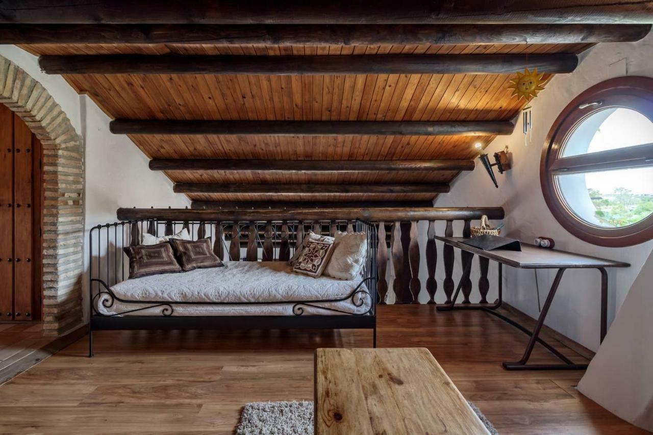 Encantadora Casa Con Piscina Privada Y Chimenea * Padul